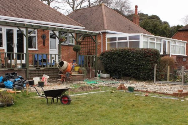 Understand the importance of boundary walls East Grinstead contact Jason edworthy party wall surveyors today!